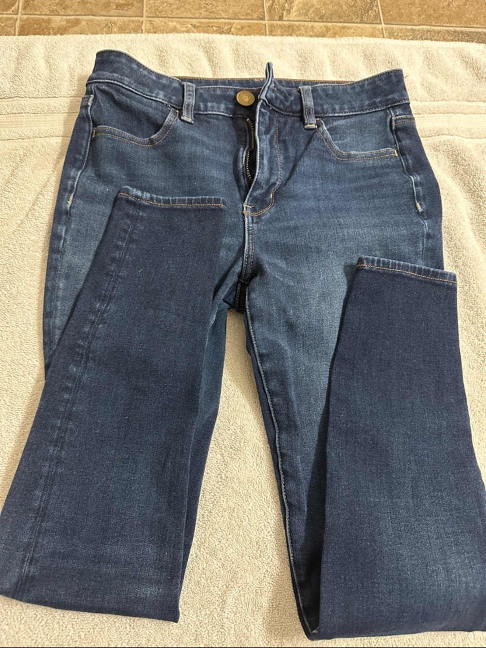 American Eagle Outfitters Women's Two-Tone Dark Blue Skinny Jeans